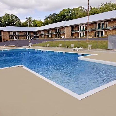 Extended Stay Suites Cookeville - Tennessee Tech Exterior photo